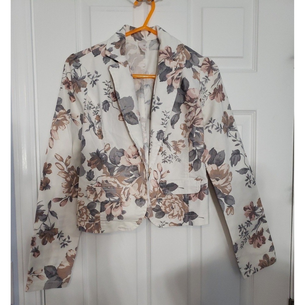 Xhilaration Womans Short Denim Jacket Size XS